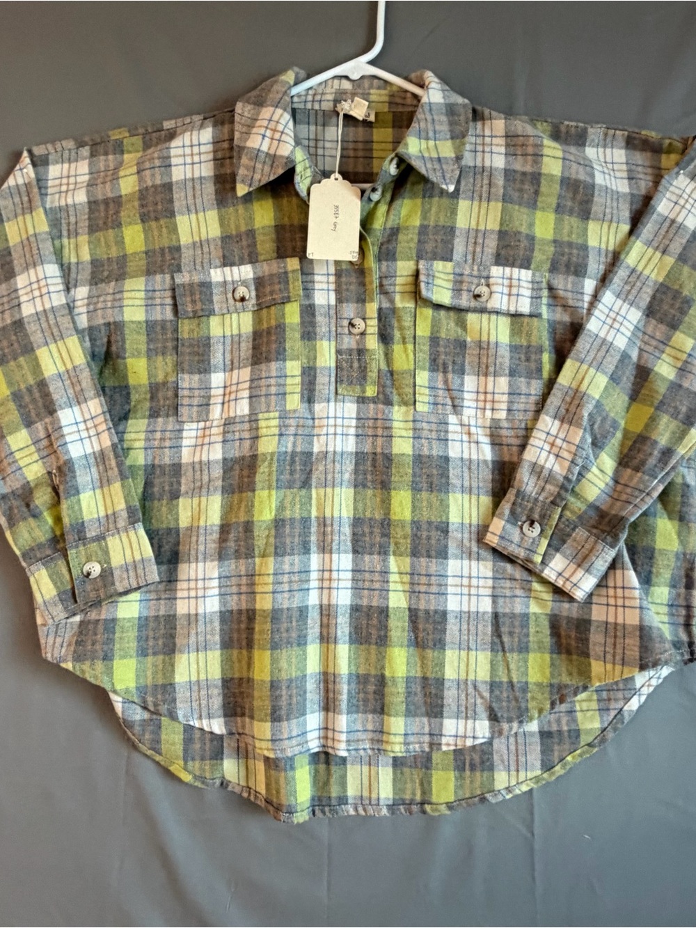 Hen & Thread NWT- Women’s Flannel Plaid Button-Down Shirt - Green & Gray (C0002)